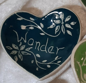 ceramic heart dish "wonder "